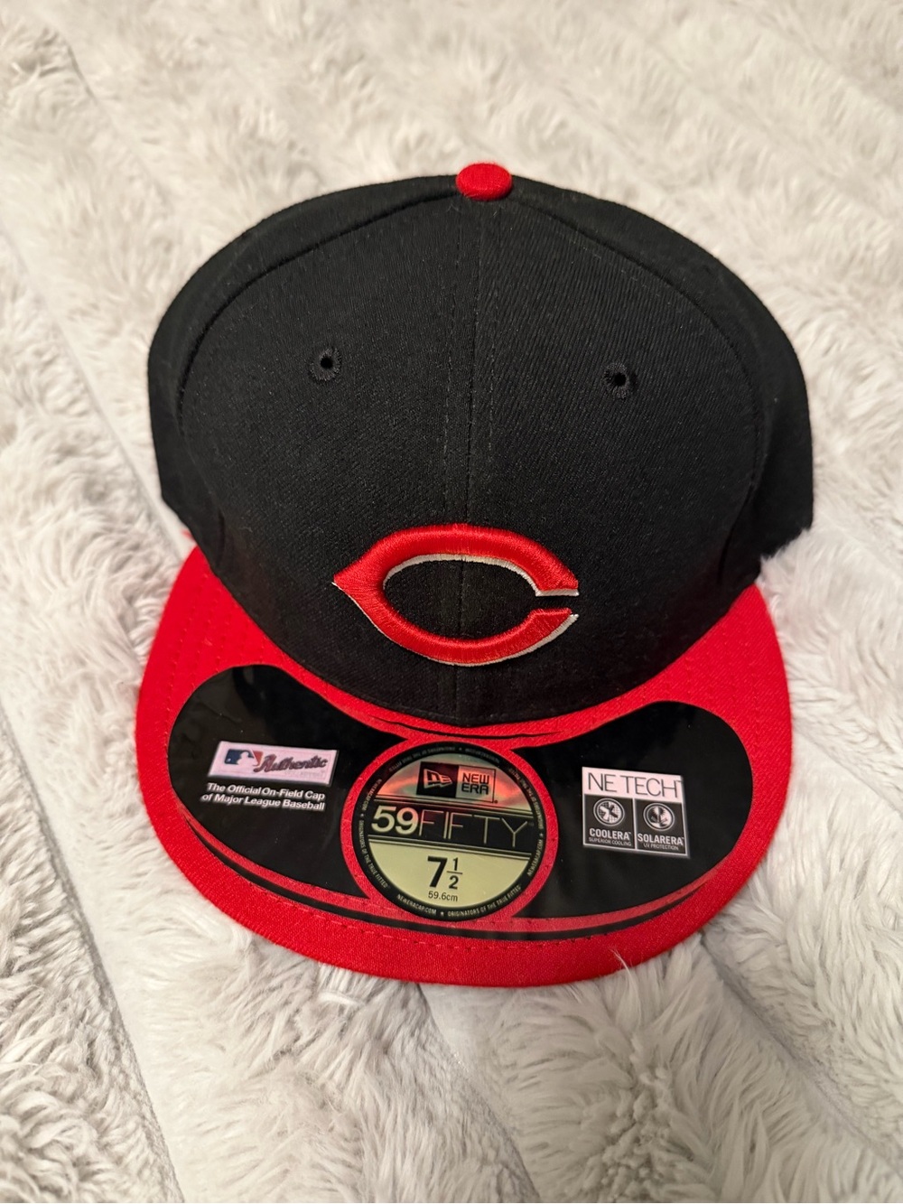 New Era 59FIFTY Black and Red Cincinnati Cap